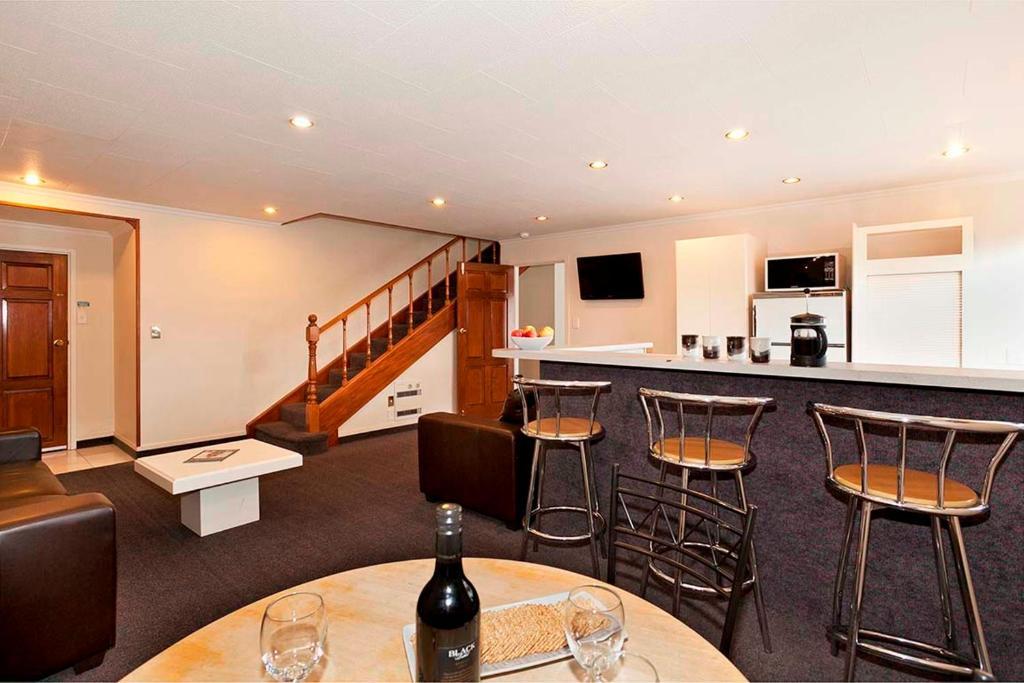Colonial Inn Motel Christchurch Oda fotoğraf