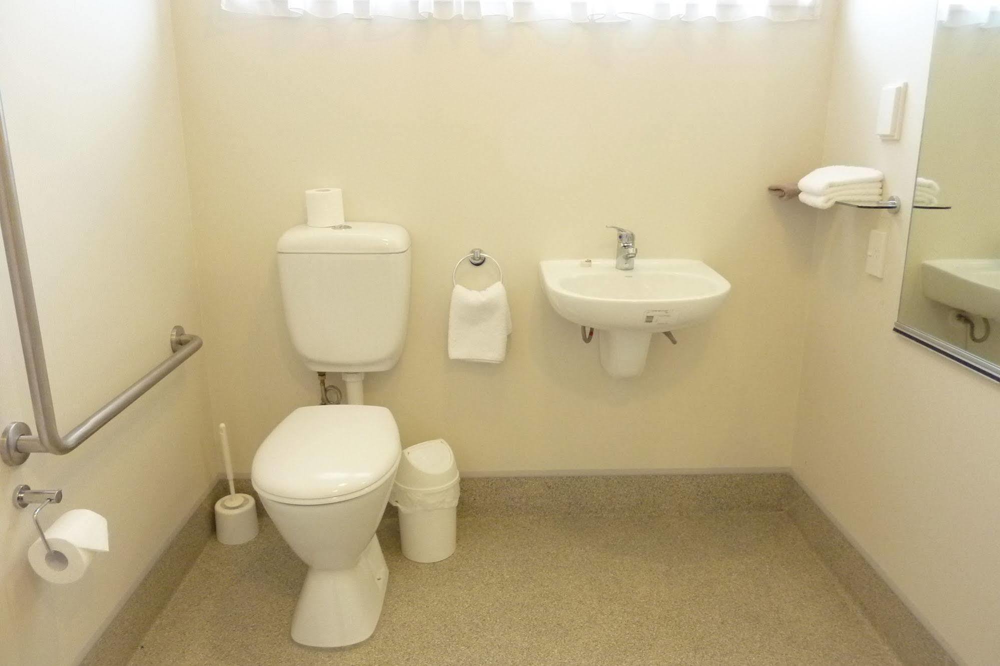 Colonial Inn Motel Christchurch Dış mekan fotoğraf
